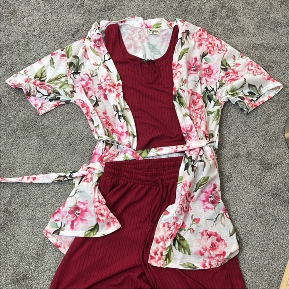 Show Me Your Mumu Brie Robe and Bonus Pajamas Pink Cranberry Floral Loungewear